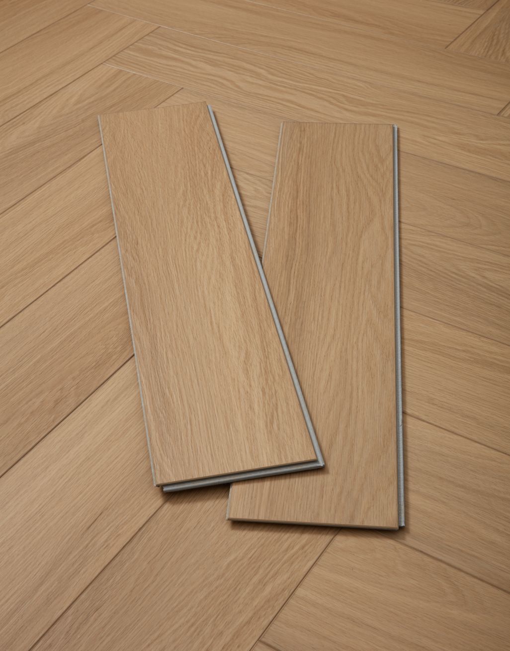EvoCore Essentials Plus Herringbone - Natural Oak 3