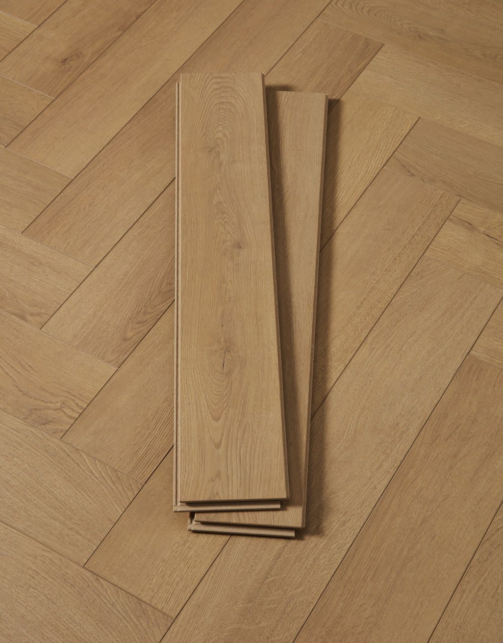 Luxe Herringbone - Natural Oak Laminate Flooring 3
