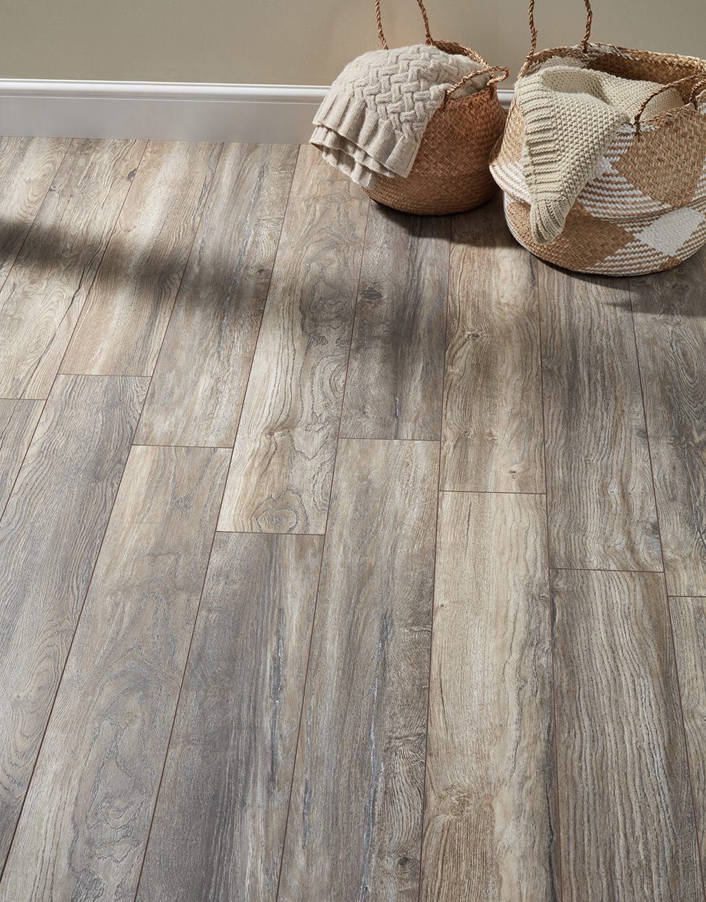 Residence Narrow - Harbour Oak Grey Laminate Flooring 1