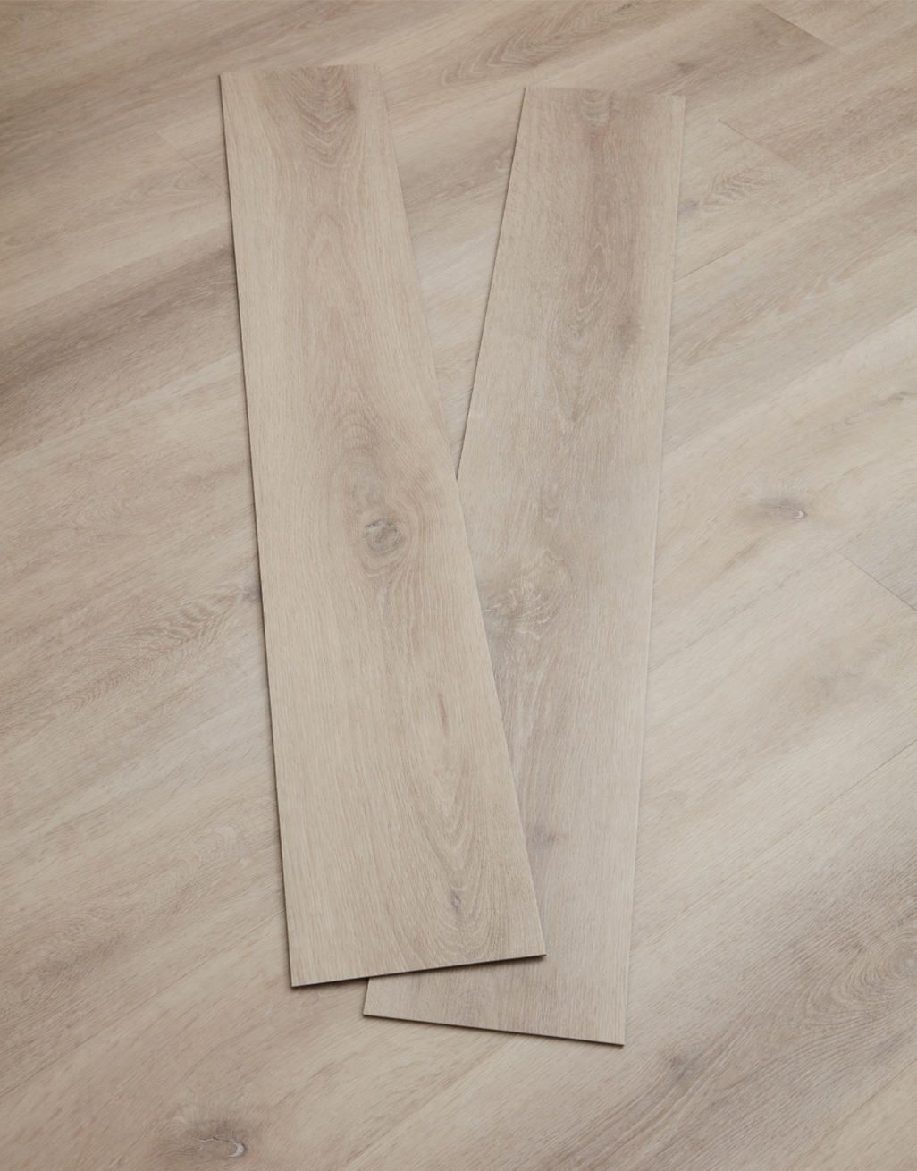 Artisan - Whitewashed Cottage Oak 3