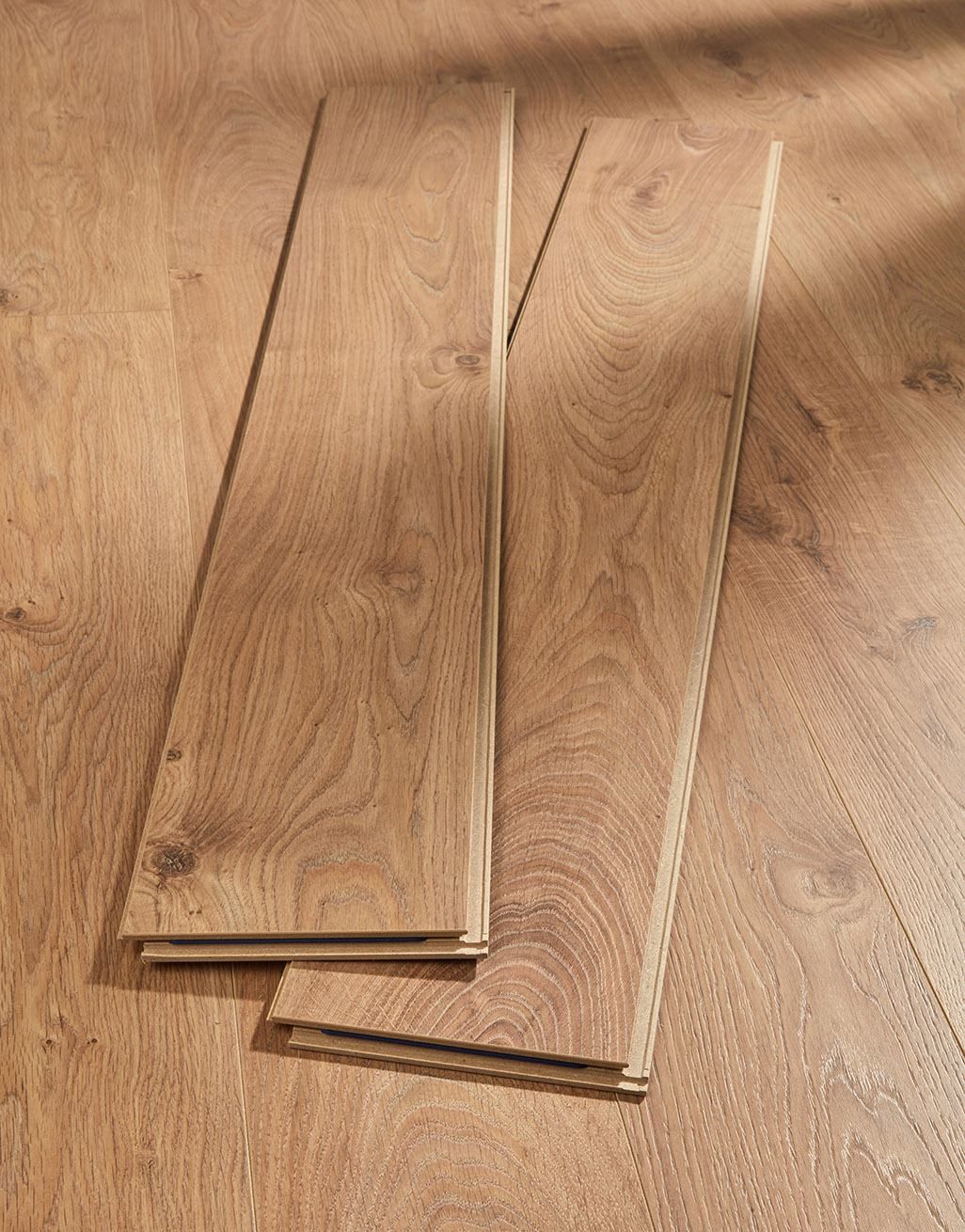Villa - Atlas Oak Natural Laminate Flooring 3