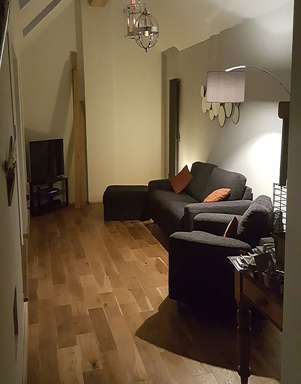 Loft Golden Smoked Oak Brushed & Lacquered Engineered Wood Flooring 6