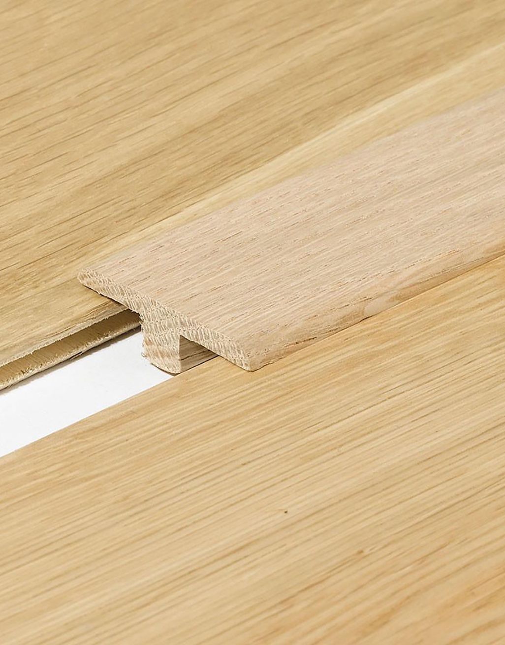 WS1 Solid Oak T-Profile 2