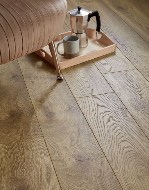 Supreme 12mm Long Board - Macro Oak Nature Laminate ...