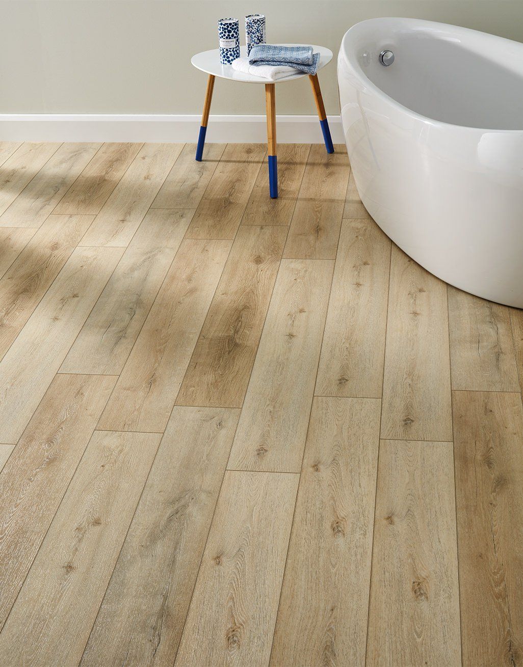 Light oak flooring deals