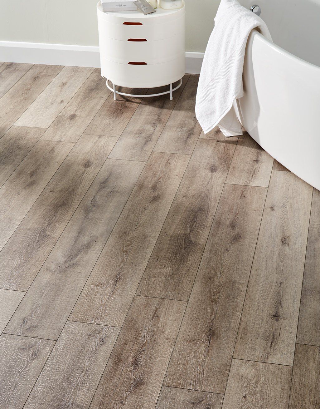 Grey shop oak flooring