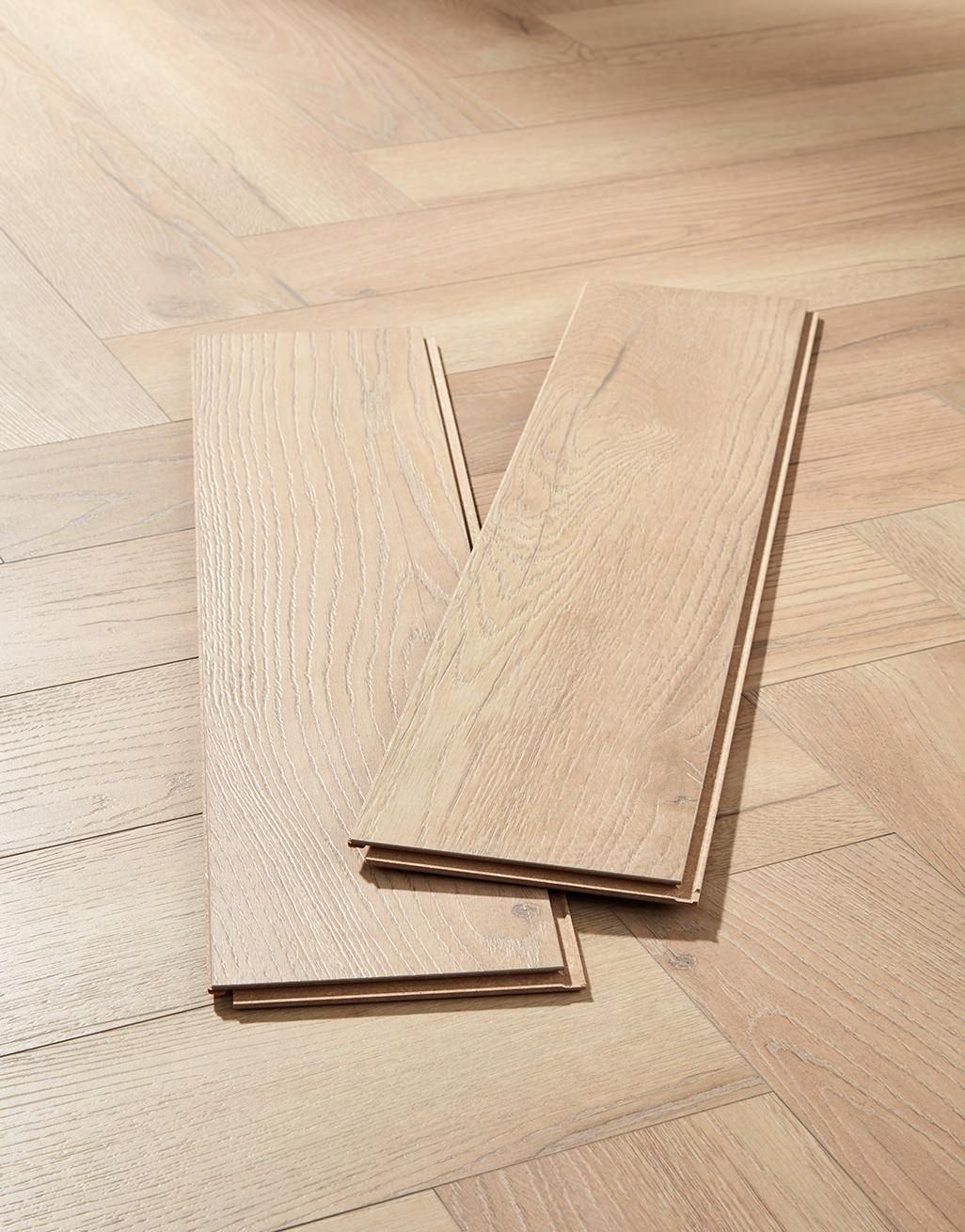 Elegant Oak Laminate Flooring, Classy Laminate Flooring