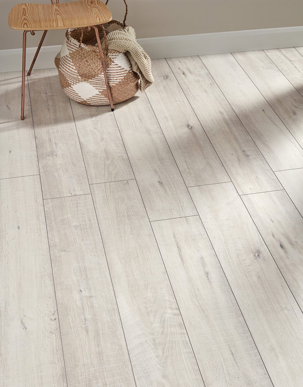 Gala Oak White Laminate Flooring, White Wood Grain Laminate Flooring