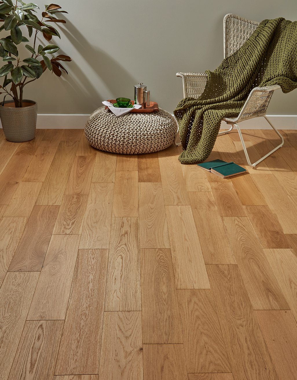 Loft Prime Natural Brushed & Lacquered Engineered Wood Flooring