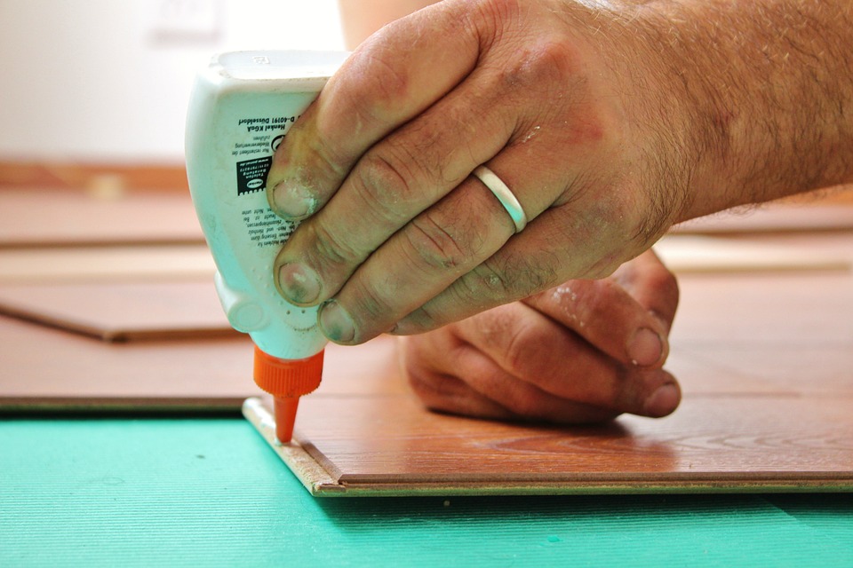 Glue Down Floors Direct Wood Flooring, What Adhesive For Laminate Flooring
