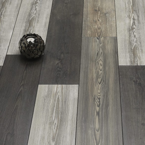 Chalet Elegant Nordic Pine Laminate Flooring