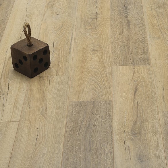 Lodge Sunrise Oak Laminate Flooring