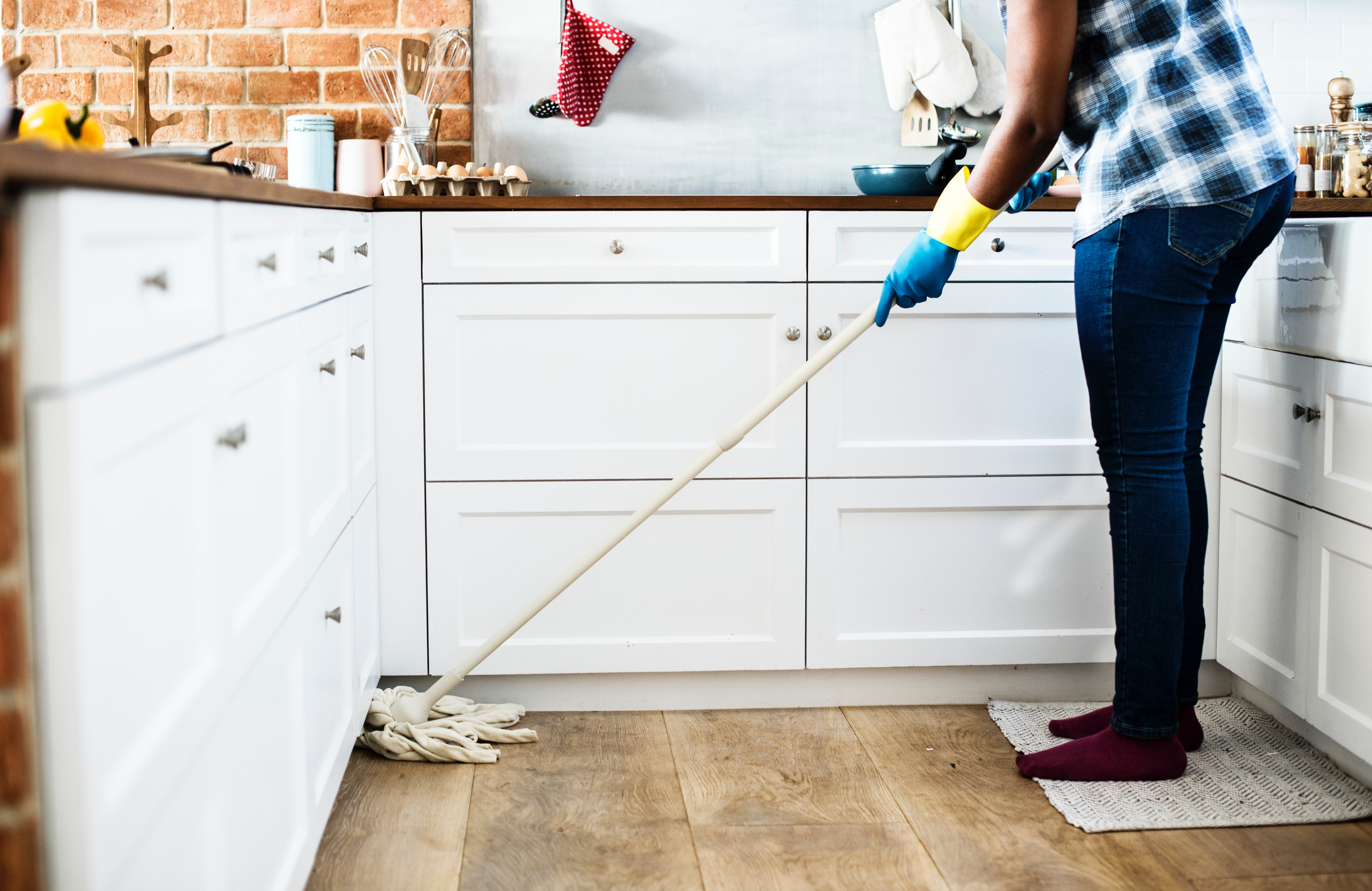 How to Maintain Laminate Flooring