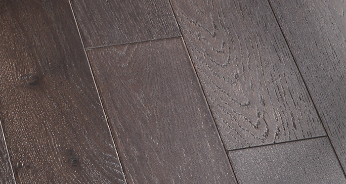 Kensington Espresso Oak Lacquered Engineered Wood Flooring - Descriptive 3