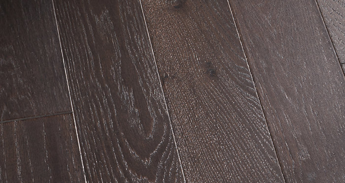 Kensington Espresso Oak Lacquered Engineered Wood Flooring - Descriptive 4