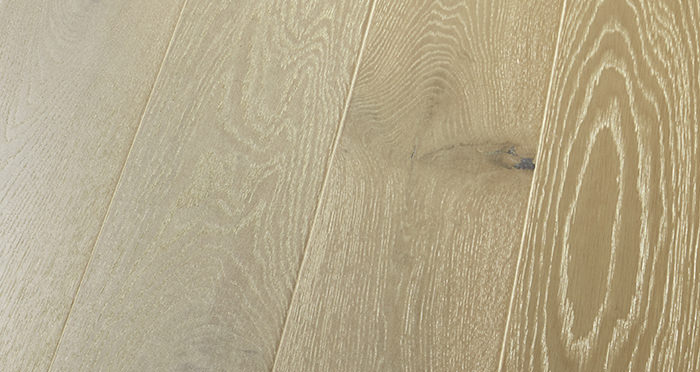 Mayfair Chocolate Sundae Oak Engineered Wood Flooring - Descriptive 3