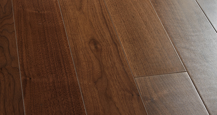 Salcombe Walnut Lacquered Engineered Wood Flooring - Descriptive 1