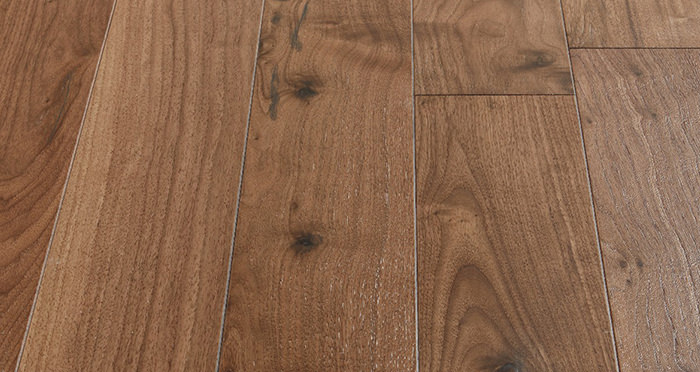 Salcombe Walnut Brushed & Lacquered Engineered Wood Flooring - Descriptive 4