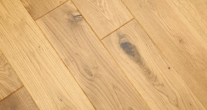 Kensington Oak Natural Lacquered Engineered Wood Flooring - Descriptive 6