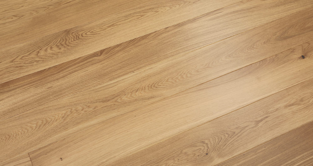 Knightsbridge Prime Oak Lacquered Engineered Wood Flooring - Descriptive 8