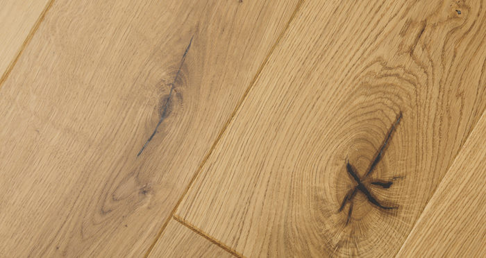 Knightsbridge Rustic Oak Lacquered Engineered Wood Flooring - Descriptive 8