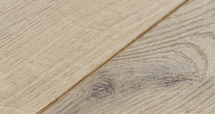 Barnwood Multi Width - Natural Forester Oak Laminate Flooring - Descriptive 3