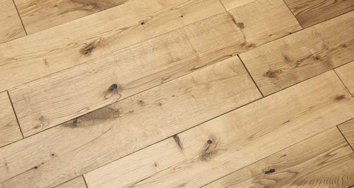 Rustic Heritage Oak Brushed & Oiled Solid Wood Flooring - Descriptive 2