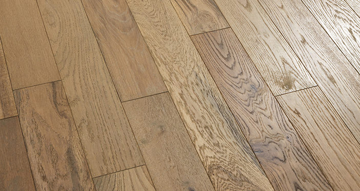 Studio Boathouse Oak Brushed & Oiled Engineered Wood Flooring - Descriptive 2