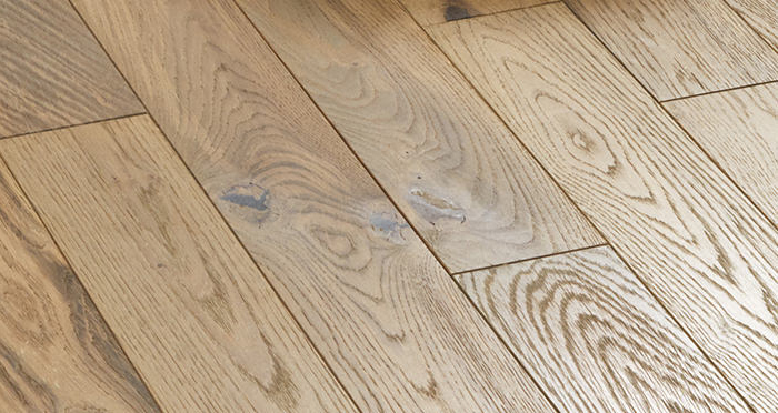 Studio Boathouse Oak Brushed & Oiled Engineered Wood Flooring - Descriptive 5