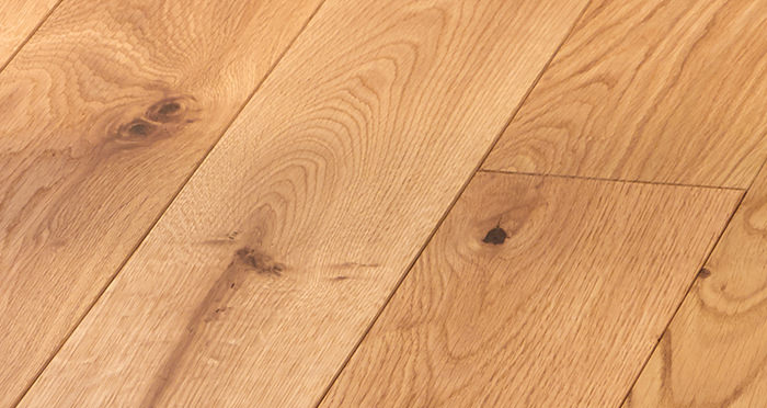 Deluxe Natural Oak Solid Wood Flooring - Descriptive 2