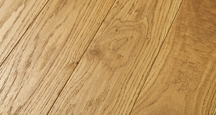 Elegant Golden Oak Brushed & Oiled Solid Wood Flooring - Descriptive 1