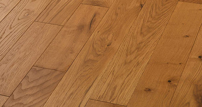 Luxury Golden Oak Solid Wood Flooring - Descriptive 4