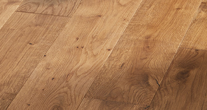 Manor Golden Smoked Oak Brushed & Lacquered Engineered Wood Flooring - Descriptive 6