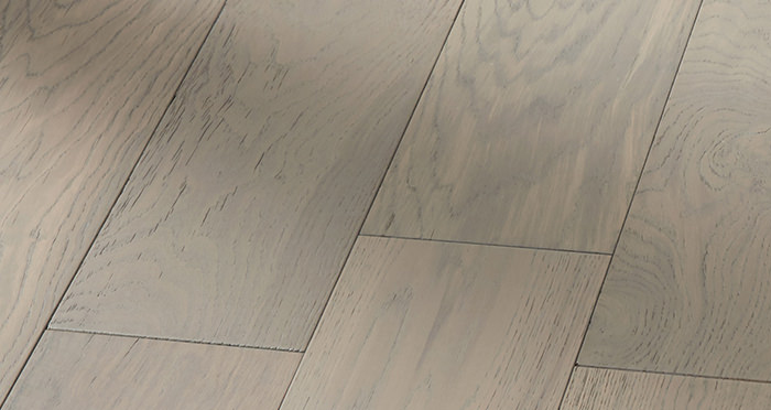 Manhattan Apollo Grey Oak Brushed & Lacquered Engineered Wood Flooring - Descriptive 5