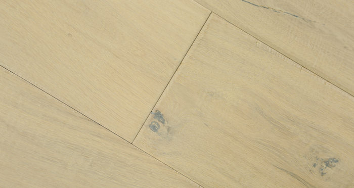 Riviera Almond Oak Brushed & Oiled Engineered Wood Flooring - Descriptive 4