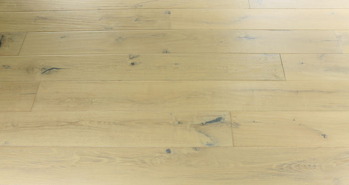 Riviera Almond Oak Brushed & Oiled Engineered Wood Flooring - Descriptive 6