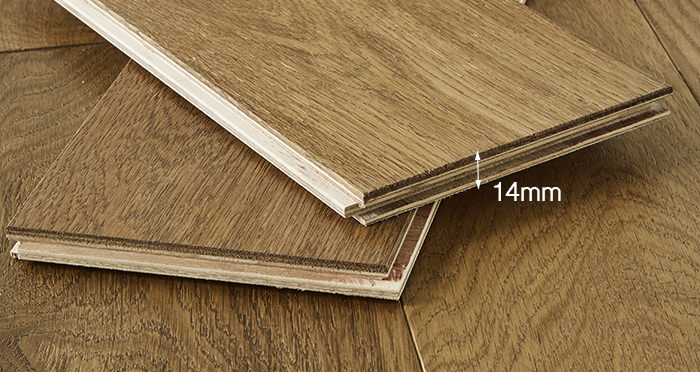 Loft Golden Smoked Oak Brushed & Lacquered Engineered Wood Flooring - Descriptive 5
