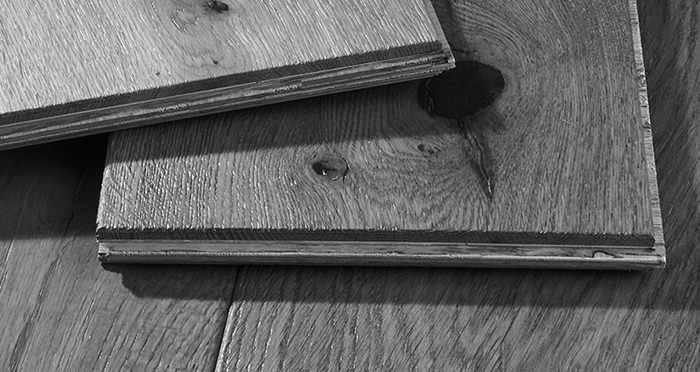 Loft Golden Smoked Oak Brushed & Lacquered Engineered Wood Flooring - Descriptive 7