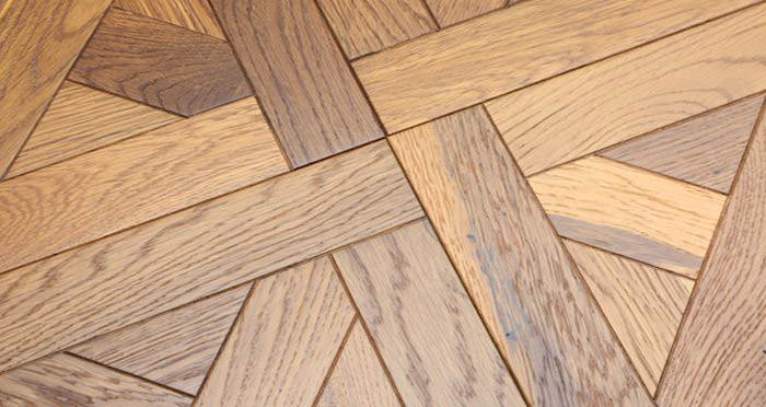 Rouen Chateau Smoked Oak Brushed & Oiled Engineered Wood Flooring - Descriptive 4