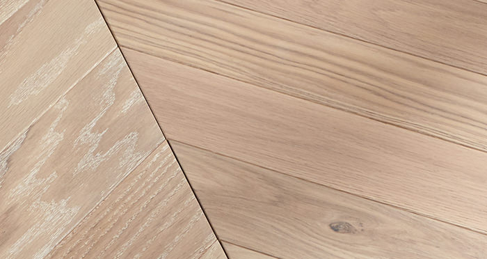 Park Avenue Chevron Frosted Oak Brushed & Oiled Solid Wood Flooring - Descriptive 4