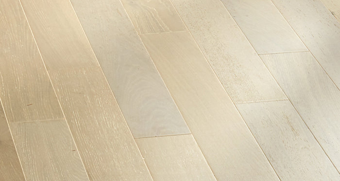 Salcombe Grey Pebble Oak Engineered Wood Flooring - Descriptive 3