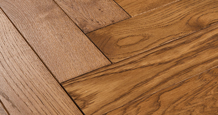 Park Avenue Herringbone Cinnamon Oak Solid Wood Flooring - Descriptive 1
