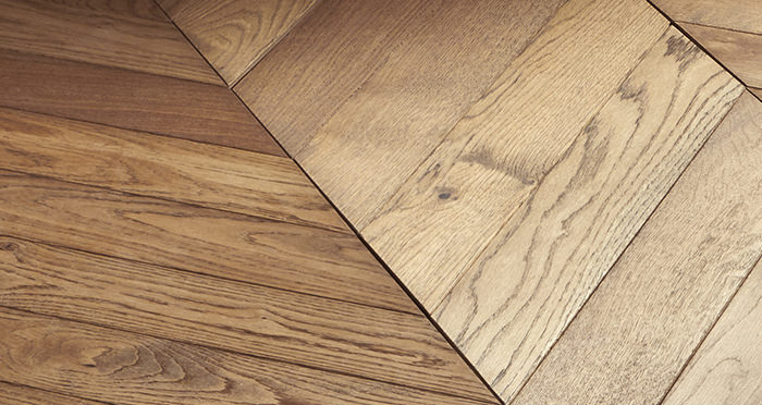 Park Avenue Chevron Georgian Oak Brushed & Oiled Solid Wood Flooring - Descriptive 5