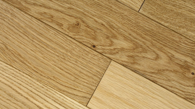 Classic Oak Natural Brushed & Oiled Solid Wood Flooring - Descriptive 4