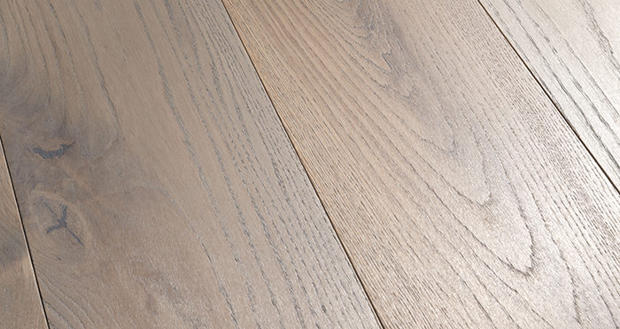 Prestige Silk Grey Oak Solid Wood Flooring - Descriptive 1