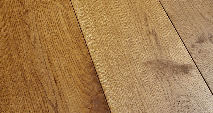 Prestige Cinnamon Oak Solid Wood Flooring - Descriptive 1