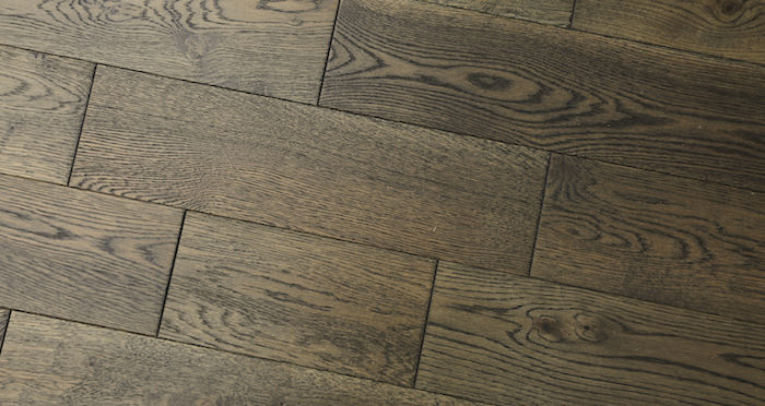 Aged Cottage Oak Brushed & Lacquered Engineered Wood Flooring 125mm - Descriptive 2