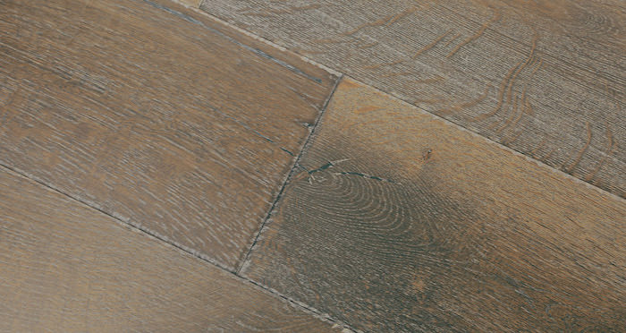 Loiret Chalet Oak Brushed & Oiled Engineered Wood Flooring - Descriptive 2