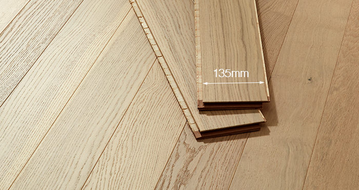 Salcombe Sandy Dune Oak Engineered Wood Flooring - Descriptive 2