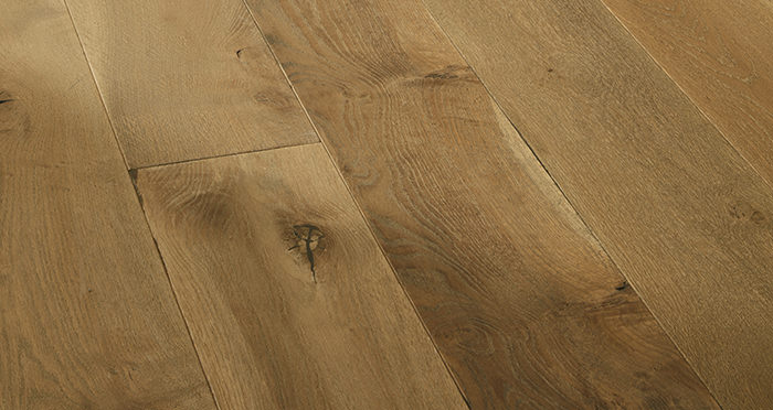 Distressed Old Boathouse Oak Brushed & Oiled Engineered Wood Flooring - Descriptive 3